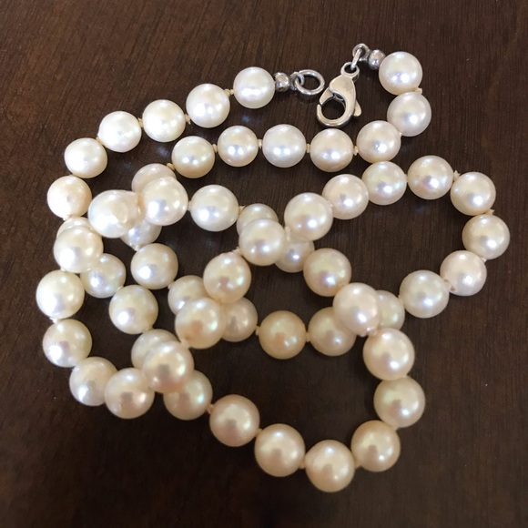Closing Sale Freshwater Pearl Necklace/925 Silver